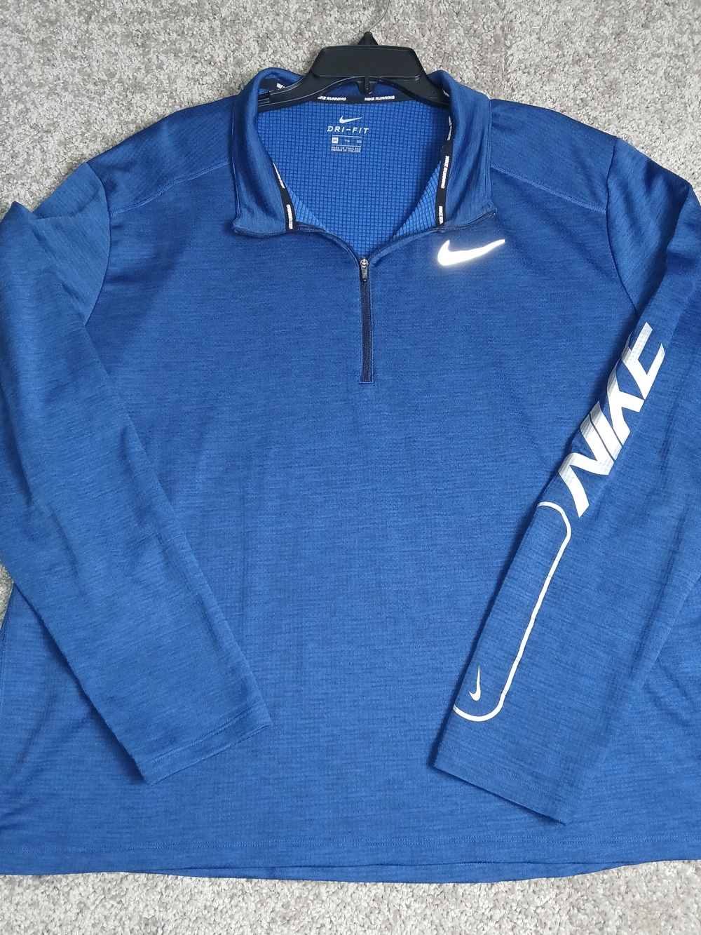 Nike‎ Running Dri-FIT Blue Quarter-Zip Pullover for Men - XXL